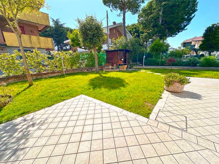 Appartamento quadrilocale in vendita in BellariaIgea Marina