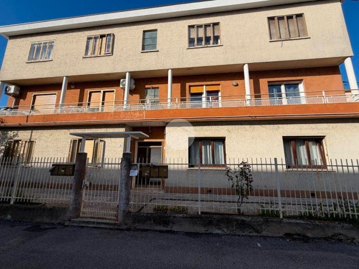 Appartamento trilocale in vendita in Via Borgonuovo, Carpenedo Bissuola, Venezia