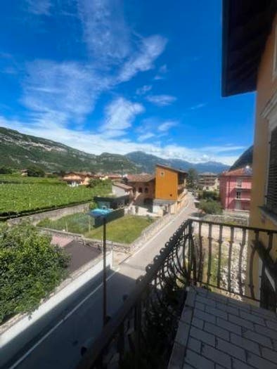 Casa con 6 locali in vendita in Via Giuseppe Verdi, Chizzola, Ala