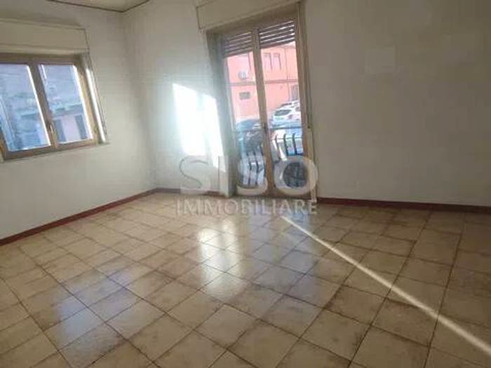 Appartamento trilocale in vendita in Via Santa Maria Del Sangue, Centro, Aci Catena