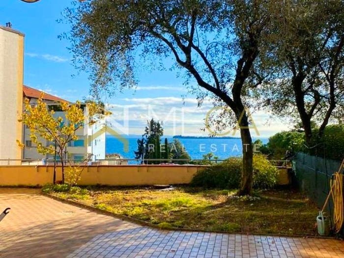 Appartamento trilocale in vendita in Via Privata della Brusada, Centro, Gardone Riviera