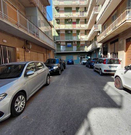 Appartamento trilocale in vendita in Via Benedetto Croce, Centro, Barcellona Pozzo di Gotto