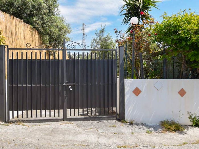 Casa trilocale in vendita in Galleria Giardini, GiardiniNaxos