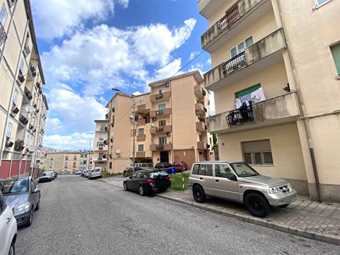 Appartamento trilocale in vendita in Mater Domini Cavita, Catanzaro