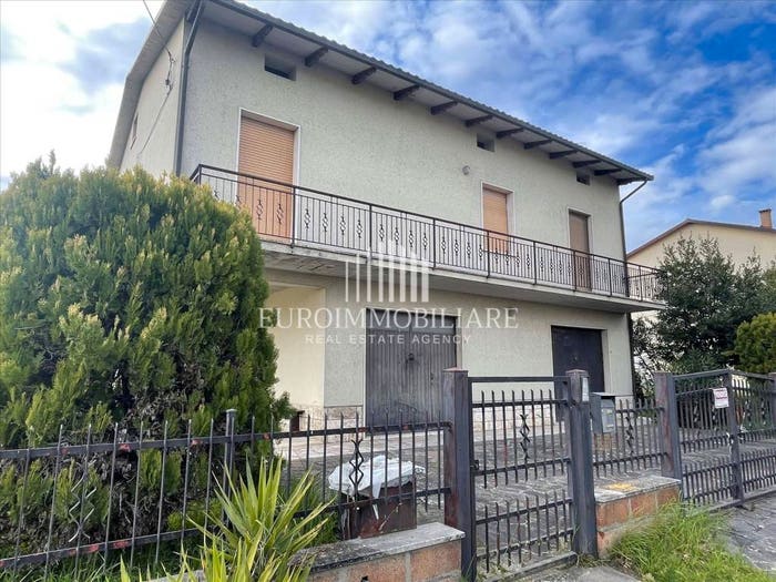 Casa con 5 locali in vendita in Centro, Castiglione del Lago