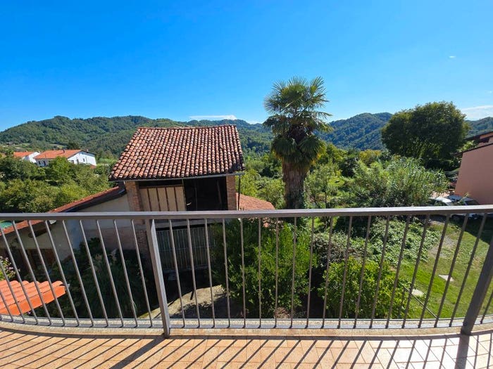 Casa quadrilocale in vendita in Via Tonengo, Piazzo, Lauriano