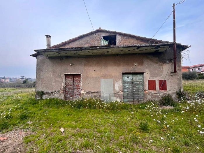 Casa bilocale in vendita in Via di Valle Santa Maria, Finocchio, Roma