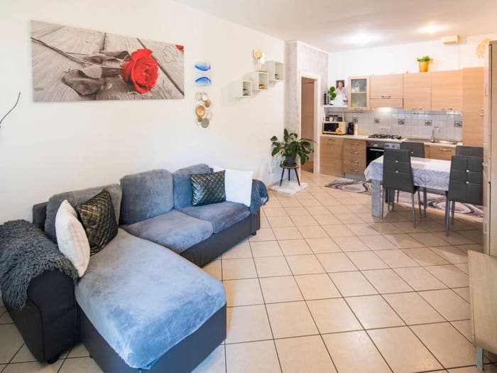 Appartamento trilocale in vendita in Via John Fitzgerald Kennedy, Centro, Albenga