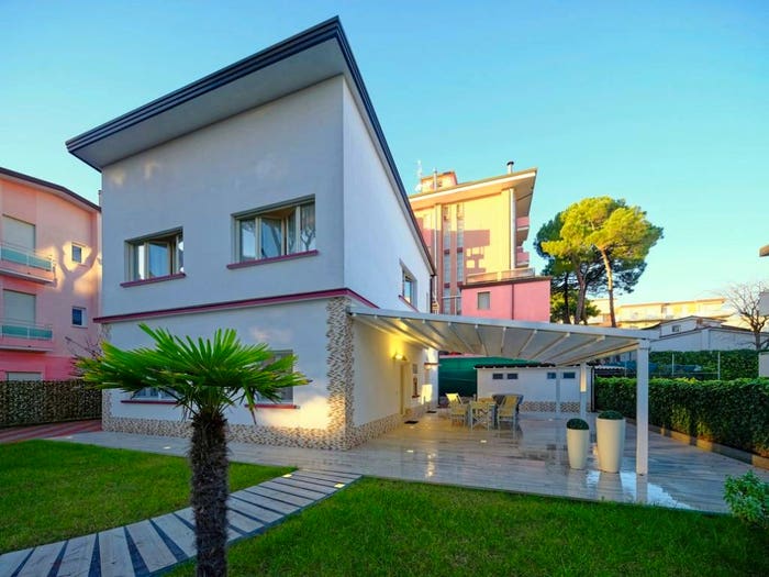 Casa con 6 locali in vendita in Milano Marittima, Cervia