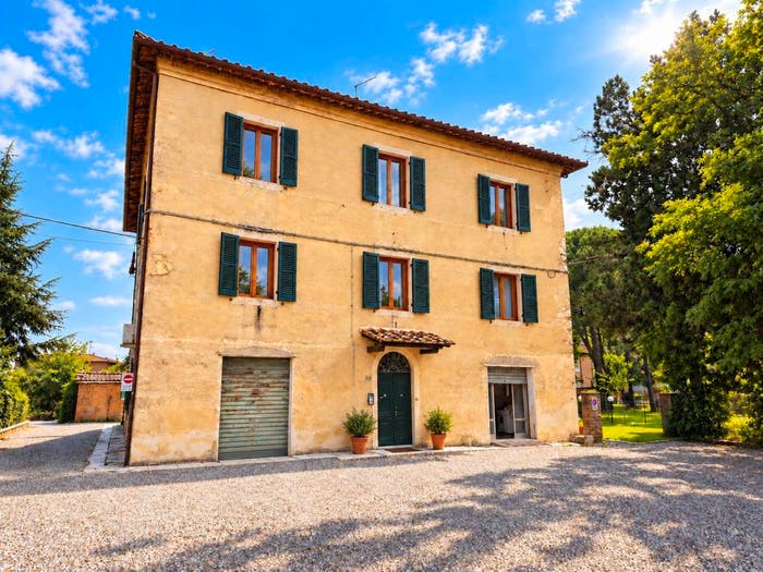 Appartamento con 5 locali in vendita in Viale Maggio, Centro, Asciano