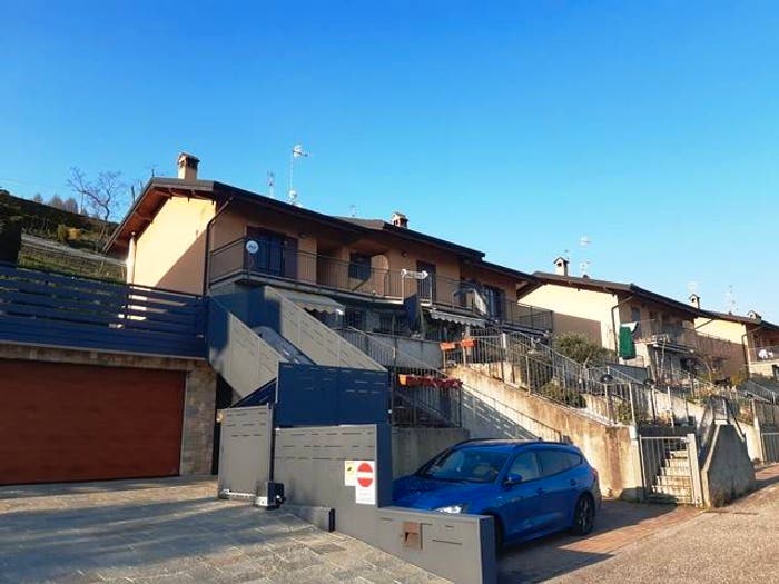 Casa trilocale in vendita in Via Don A Bonanomi, Riviera, Pontida