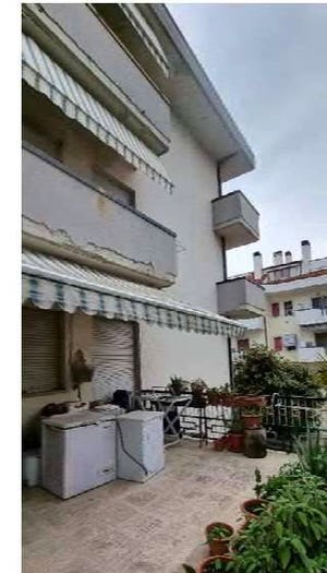 Appartamento con 6 locali in vendita in Via Galileo Galilei, San Nicolò A Tordino, Teramo