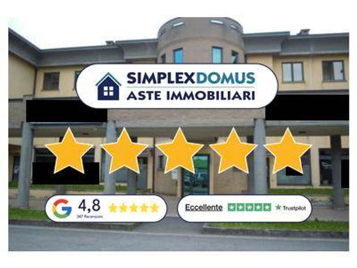 Appartamento quadrilocale in vendita in via Deledda, Sola, Isso