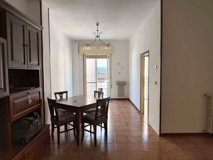 Appartamento con 5 locali in vendita in Viale Lucerna, Miramare Rivazzurra, Rimini