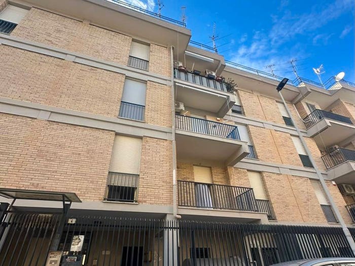Appartamento quadrilocale in vendita in Via Domenico Fontana, Centro Storico, Giugliano in Campania