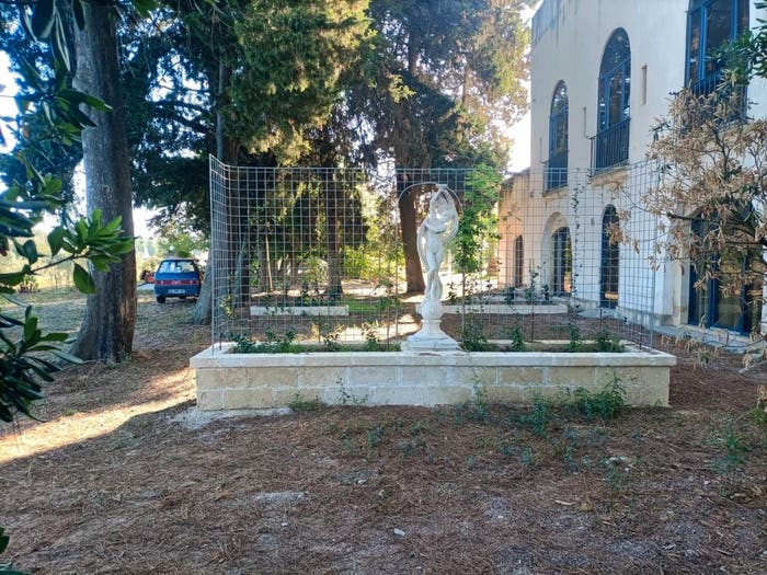 Casa con 6 locali in vendita in Cutrofiano