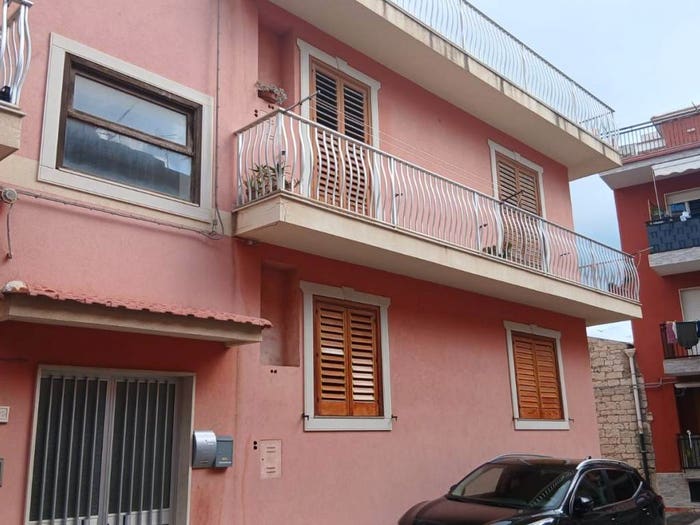 Appartamento quadrilocale in vendita in Via Eugenio Avitabile, Pozzallo