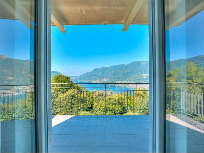 Casa quadrilocale in vendita in Palanzo, Faggeto Lario