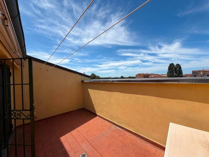 Appartamento con 5 locali in vendita in Via Olanda, Scopaia, Livorno