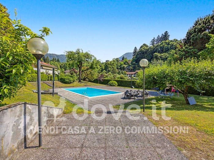 Appartamento trilocale in vendita in Via Vigera, Centro, Porto Valtravaglia