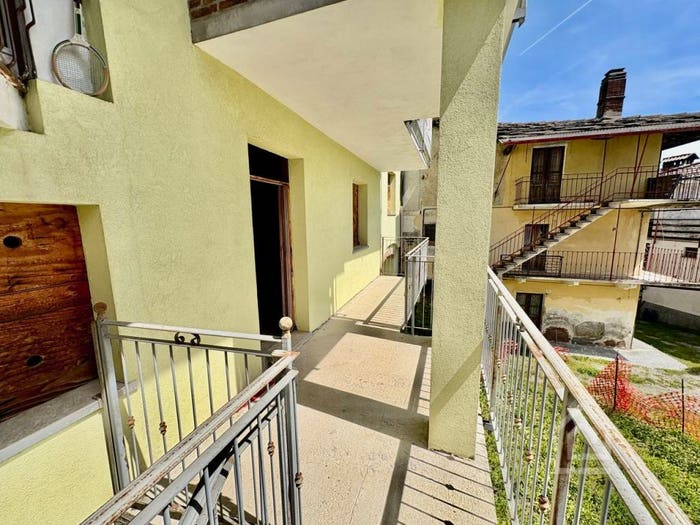 Appartamento trilocale in vendita in Borgata Modoprato, Centro, Valgioie