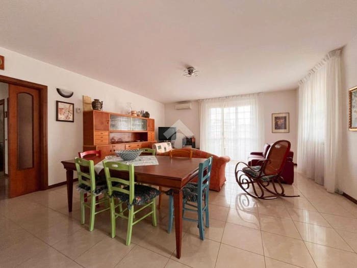 Casa con 5 locali in vendita in Via del Mare, Guastameroli, Frisa