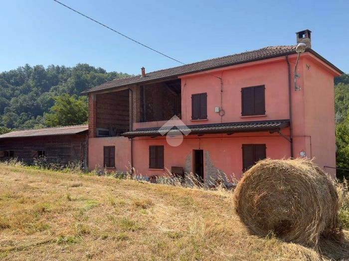 Casa trilocale in vendita in Frazione Sant'Eusebio, Sant'eusebio, Fortunago