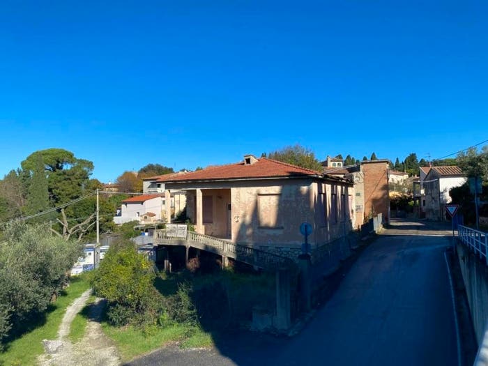 Casa con 6 locali in vendita in Via Francesco Petrarca, Usignano, Casciana Terme Lari