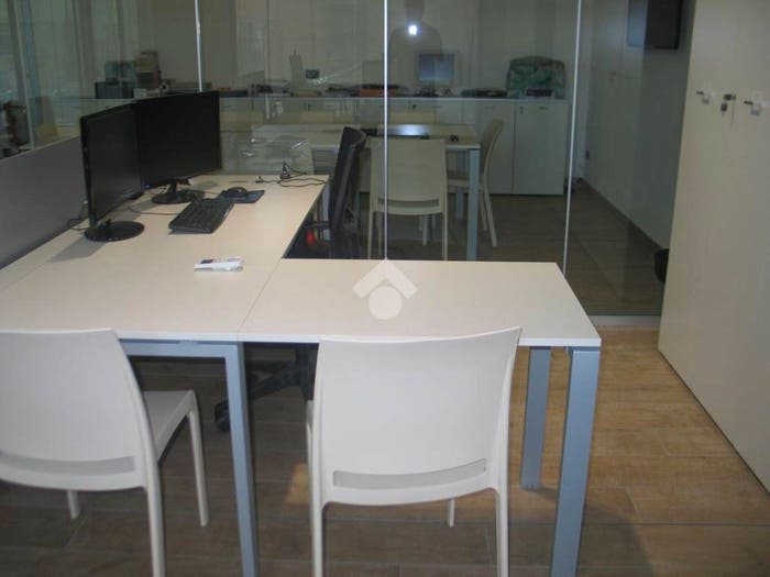Appartamento trilocale in vendita in Via Carlo Grillenzoni, Ippodromo, Ferrara