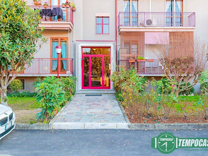 Appartamento trilocale in vendita in Via Cavalieri di Vittorio Veneto, Centro, Lodi Vecchio