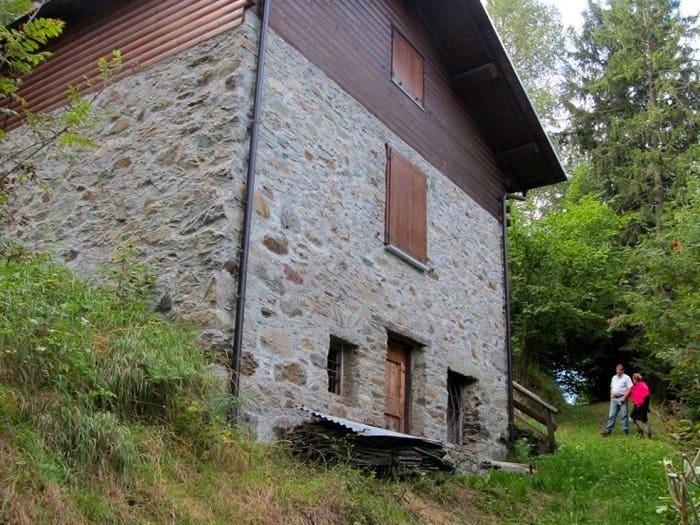 Casa quadrilocale in vendita in Strada Statale dello Stelvio, Grosio