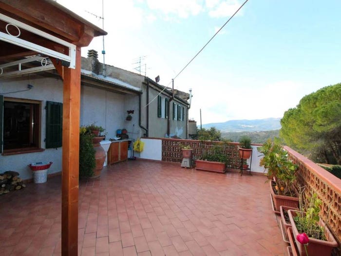 Casa con 6 locali in vendita in Via Spalato, Giuncarico, Gavorrano