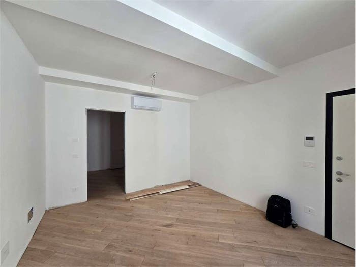 Appartamento trilocale in vendita in Vicolo Venezia, Centro Storico, Modena