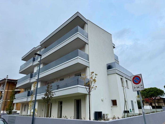 Appartamento trilocale in vendita in Via Po, Centro, Lignano Sabbiadoro