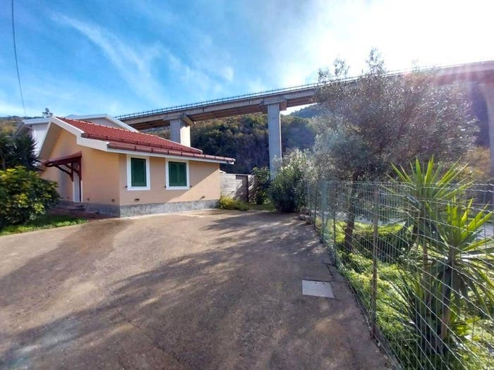 Casa quadrilocale in vendita in Via Pantana, Pantana Santa Rosalia Macchia, Acquappesa