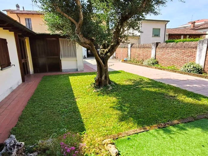 Casa con 6 locali in vendita in via cittadella, Offanengo