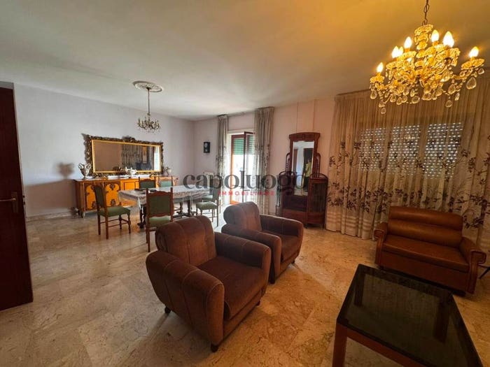 Appartamento con 5 locali in vendita in Via Don Luigi Sturzo, Ariosto, Lecce