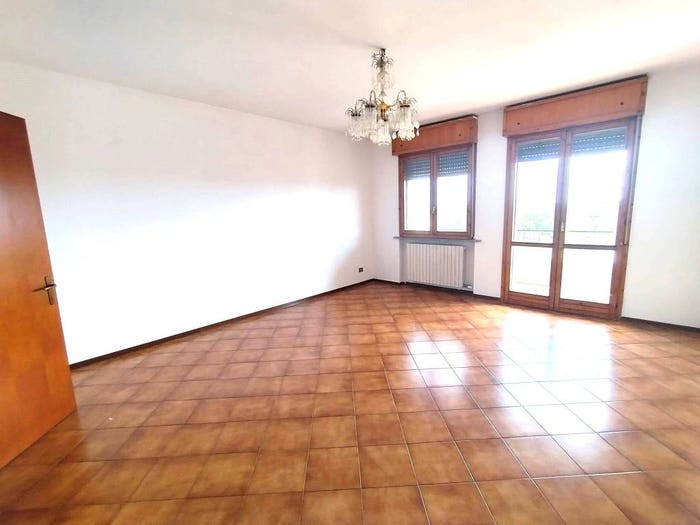Appartamento trilocale in vendita in Tortiano, Montechiarugolo
