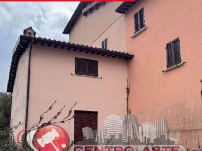 Appartamento con 6 locali in vendita in Località Costa Costa PG Italia, Costa, Nocera Umbra