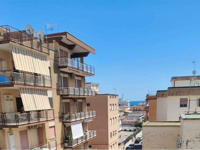 Appartamento con 5 locali in vendita in Centro, Formia