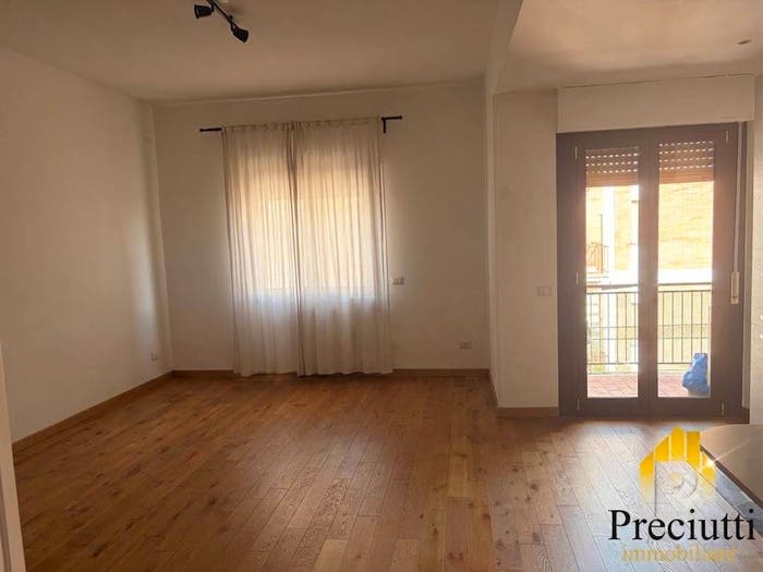 Appartamento bilocale in vendita in Piazza Biagio Pace, Pisana Bravetta, Roma