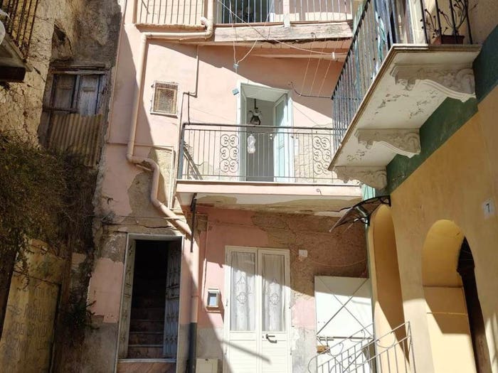 Casa con 6 locali in vendita in Centro, Licata