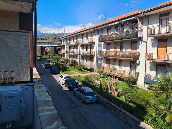Appartamento quadrilocale in vendita in via Stazione, Centro, Mascali
