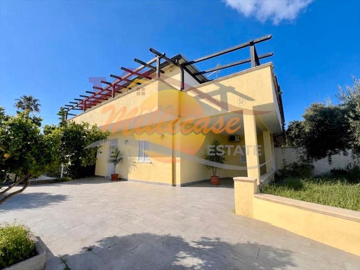 Casa con 6 locali in vendita in Via Elorina, Umberto Ermocrate, Siracusa