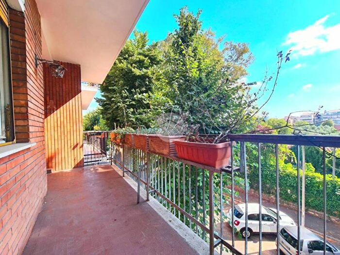 Appartamento con 5 locali in vendita in Viale di Vigna Pia, Portuense, Roma