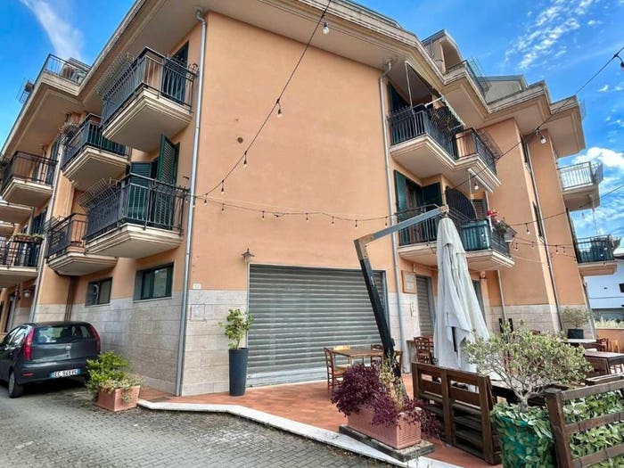 Appartamento bilocale in vendita in Viale Sandro Pertini, San Potito Ultra