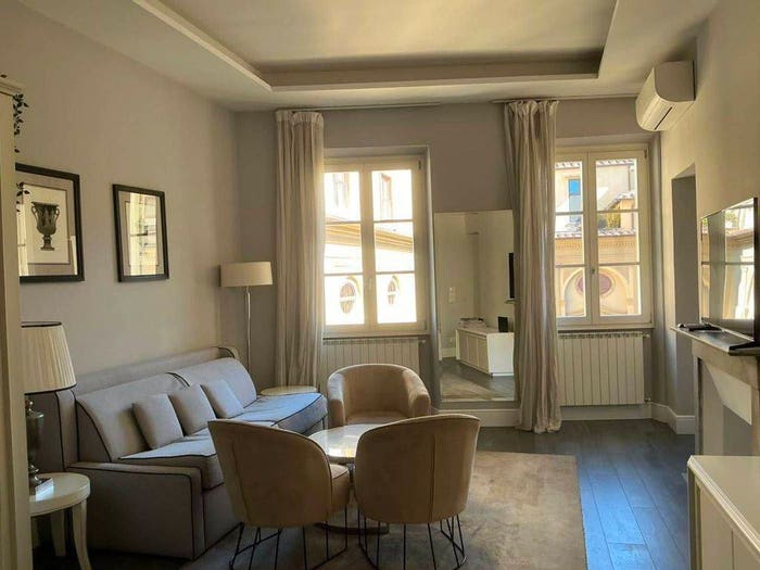 Appartamento trilocale in vendita in Piazza di San Lorenzo, Duomo, Firenze
