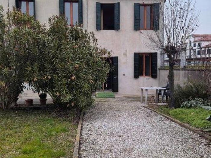 Casa con 6 locali in vendita in Via Argine Destro Novissimo, Mira Taglio, Mira