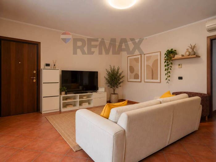 Appartamento trilocale in vendita in Viale Liberta', Centro, Collecchio