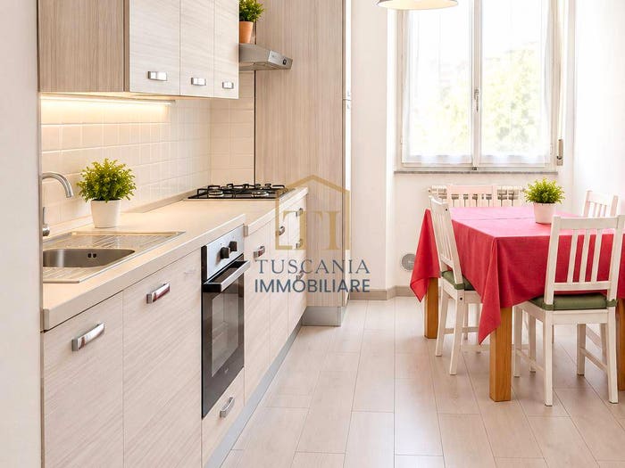 Appartamento trilocale in vendita in Via XXV Aprile, Colle Bassa Via Gramsci, Colle di Val d'Elsa